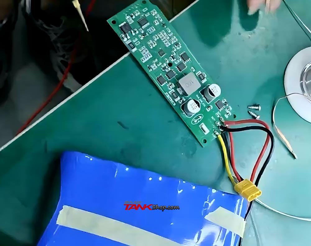 2M2 Tank 2 Pro Fails to Charge Battery Solution (4)